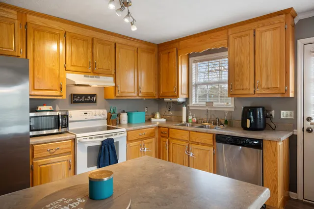 $235,000 | 7 Merideth Lynn Road, Fayetteville, TN 37334