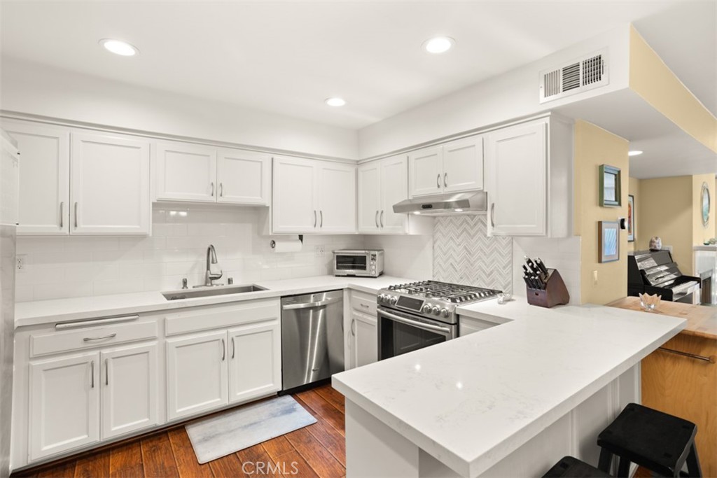 14804 West Magnolia Blvd Unit 15