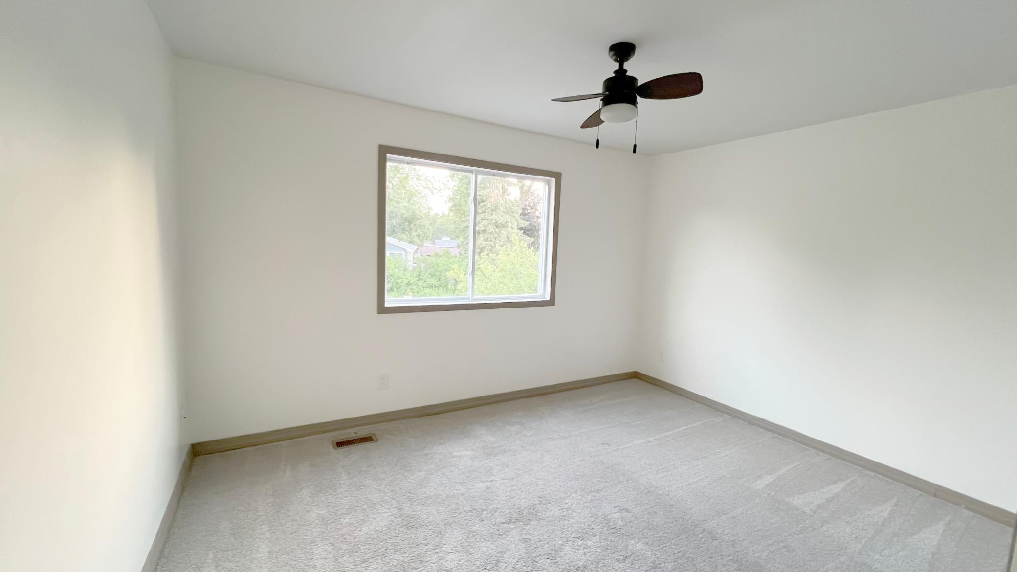 7694 Dunmore Road Woodbury, MN 55125 - Photo 9 of 24
