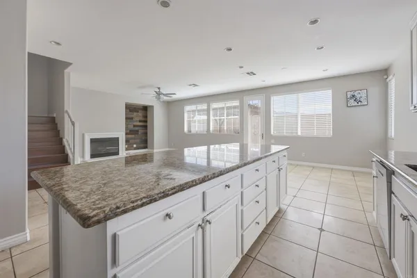 $705,000 | 45808 Klamath Court, Temecula, CA 92592