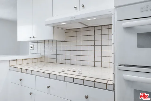 $7,250 | 222 7th Street, Unit 301, Santa Monica, CA 90402