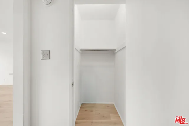 $7,250 | 222 7th Street, Unit 301, Santa Monica, CA 90402