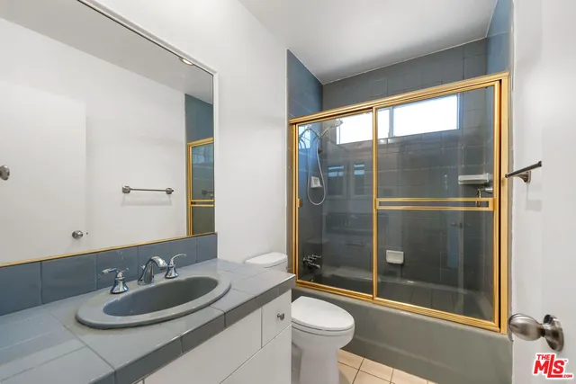 $7,250 | 222 7th Street, Unit 301, Santa Monica, CA 90402