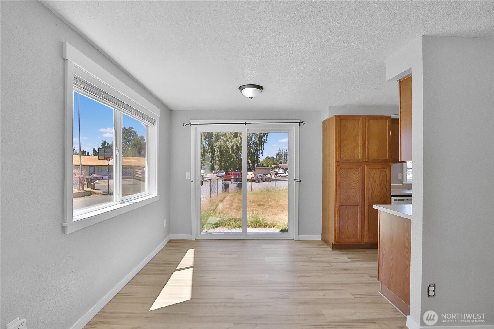 24423 Richards Road Sedro-Woolley, WA 98284 - Photo 4 of 23