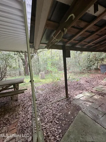 $475,700 | 1567 County Road 8, Laurel, MS 39443