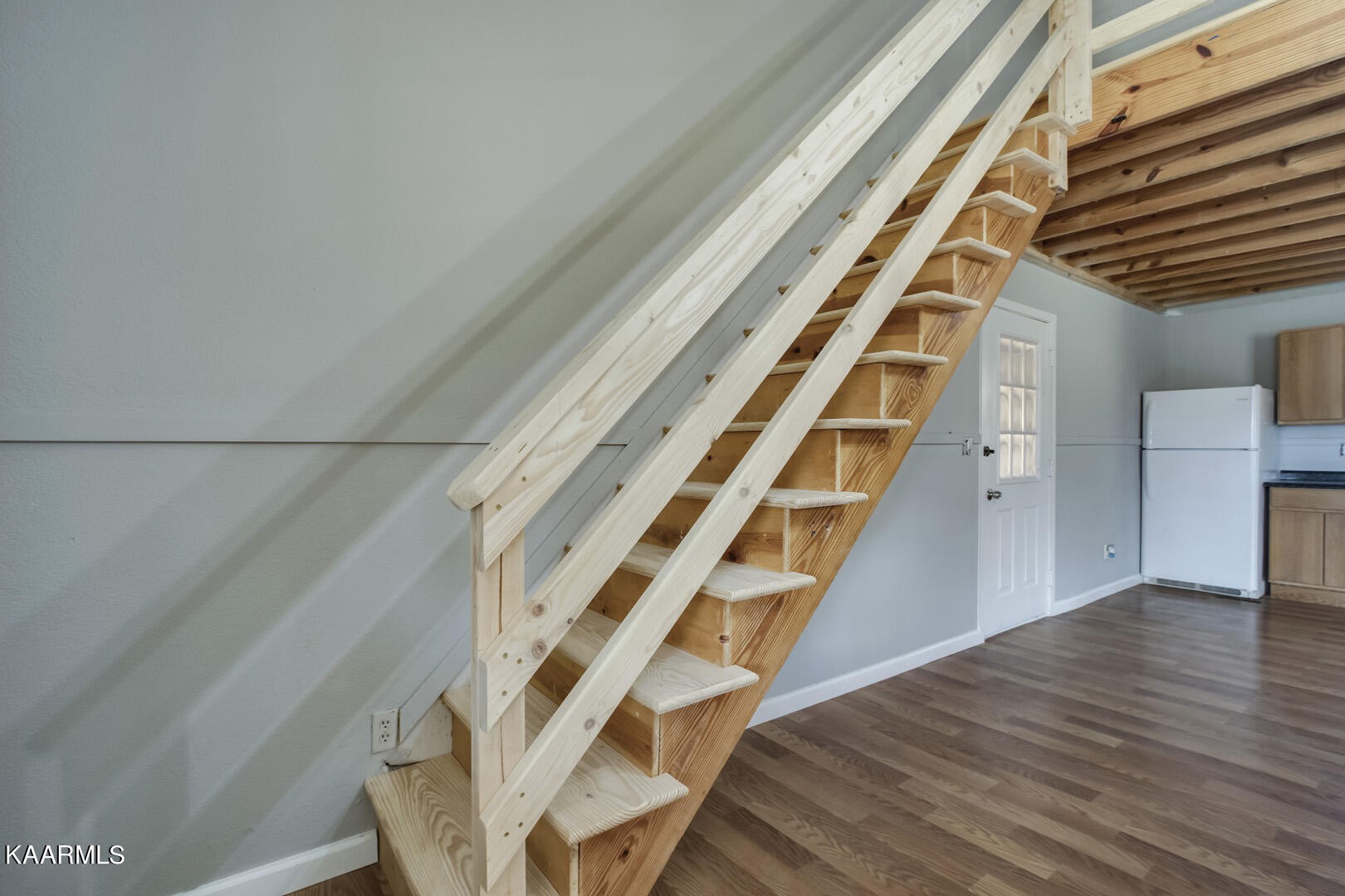 199 Honeysuckle Road Loudon, TN 37774 - Photo 25 of 33 a view of entryway with wooden floor