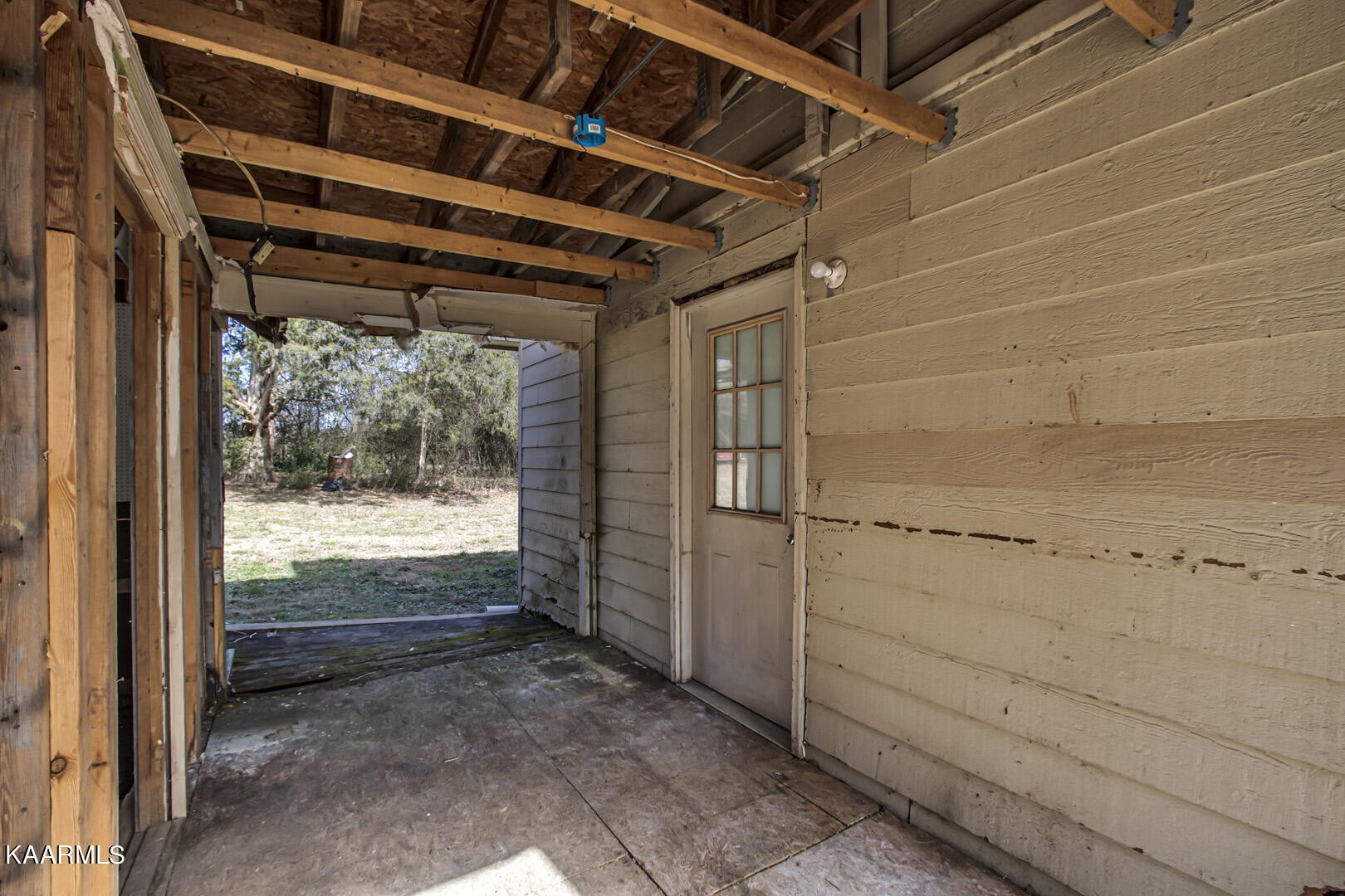 199 Honeysuckle Road Loudon, TN 37774 - Photo 29 of 33 a view of a room with wooden walls