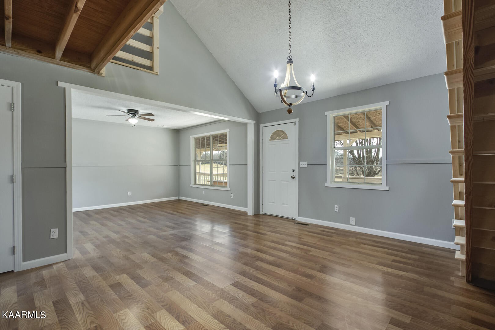 199 Honeysuckle Road Loudon, TN 37774 - Photo 7 of 33 a view of livingroom with window