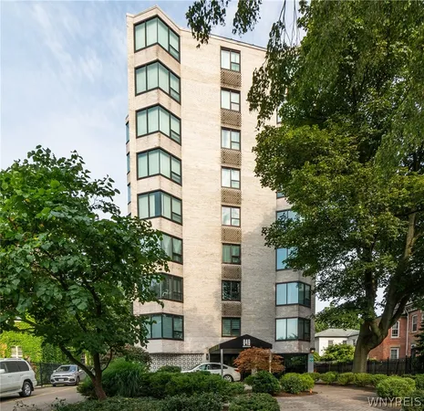 $299,900 | 849 Delaware Avenue, Unit 101, Buffalo, NY 14209
