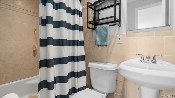 $299,900 | 849 Delaware Avenue, Unit 101, Buffalo, NY 14209