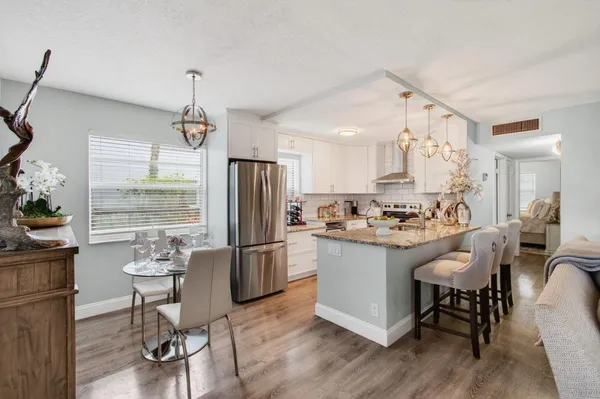 $2,000 | 292 Piedmont Trail, Delray Beach, FL 33484