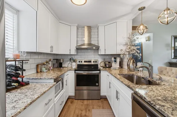 $2,000 | 292 Piedmont Trail, Delray Beach, FL 33484