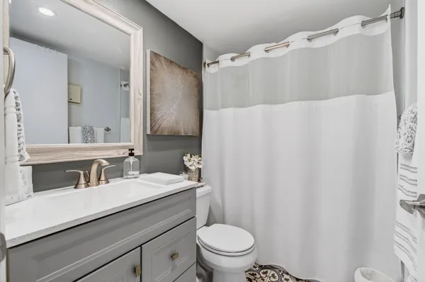 $2,000 | 292 Piedmont Trail, Delray Beach, FL 33484