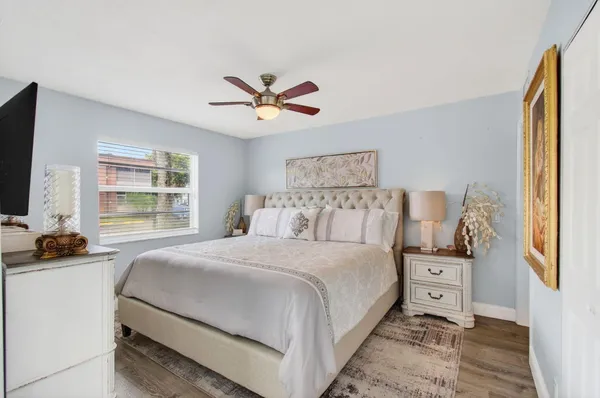 $2,000 | 292 Piedmont Trail, Delray Beach, FL 33484