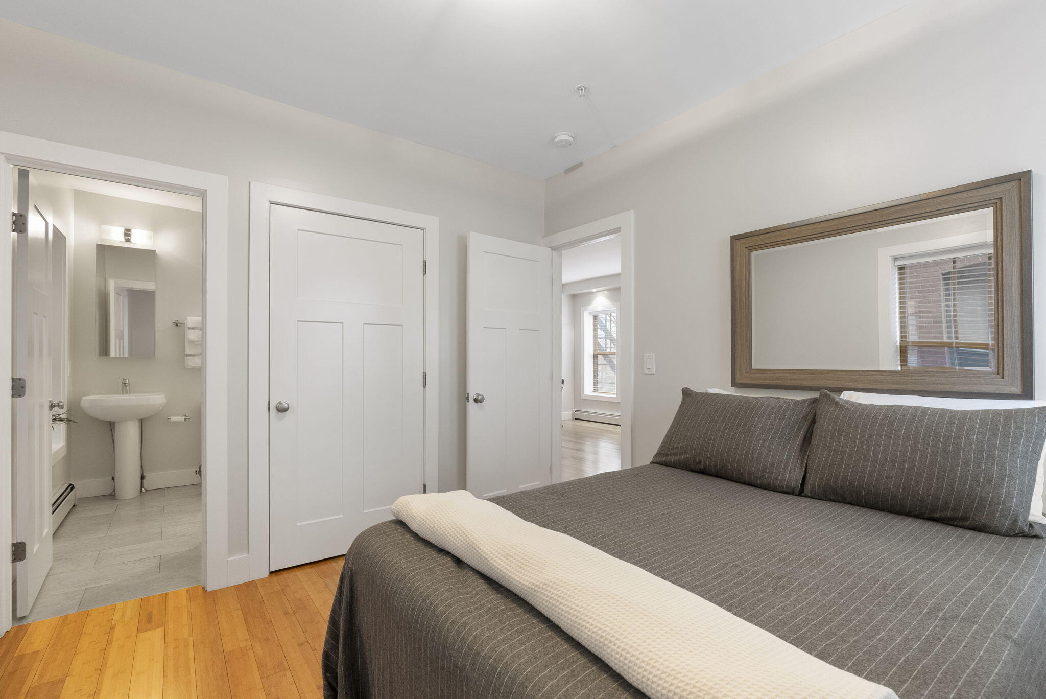 129 York Street, Unit 5 Portland, ME 04101 - Photo 16 of 31 26-web-or-mls-DSC00463