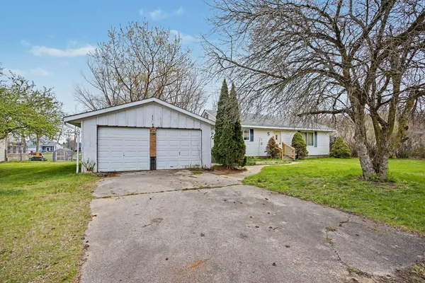 $194,000 | 5223 South Boulder Street, Jackson, MI 49201