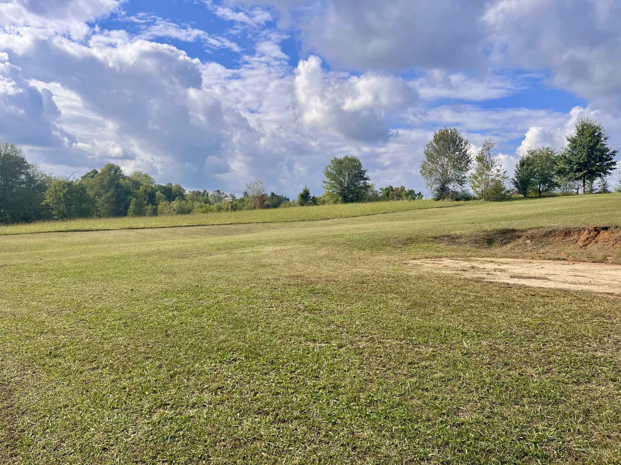 4038 Mt Zion Road Morrison, TN 37357 - Photo 29 of 38 a view of an ocean and beach