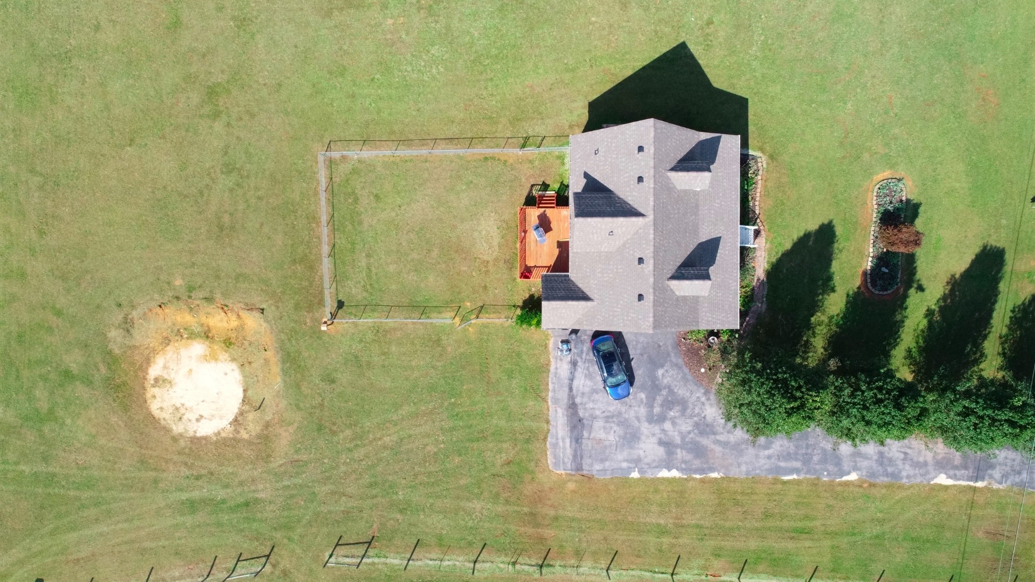 4038 Mt Zion Road Morrison, TN 37357 - Photo 34 of 38 an aerial view of a house with a yard