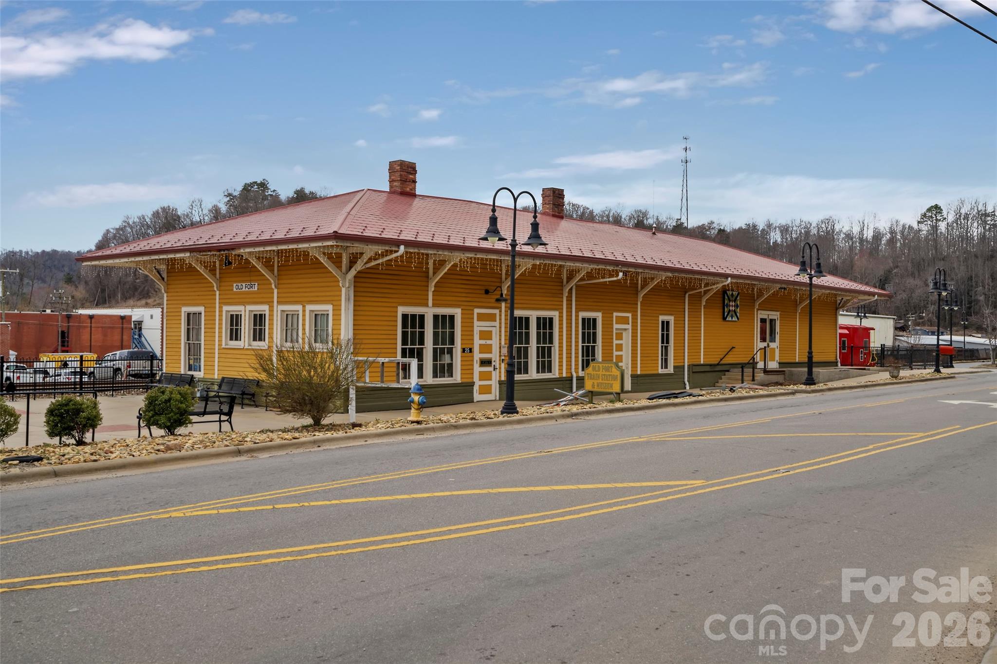 60 Maple Ridge Drive Old Fort, NC 28762 - Photo 41 of 42 a view of a volley ball court