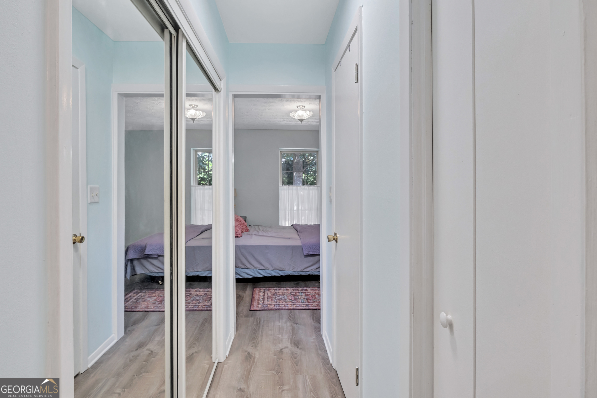 2805 Northeast Expressway Northeast, Unit C12 Atlanta, GA 30345 - Photo 14 of 21 a view of living room