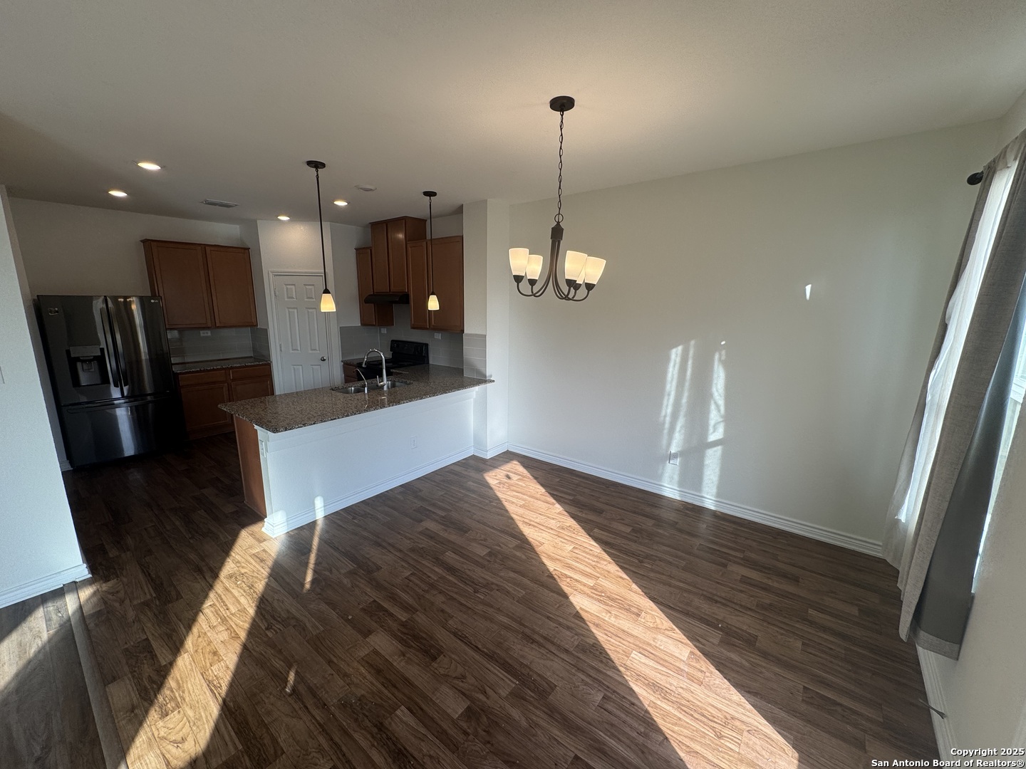 3218 Comanche Crossing San Antonio, TX 78224 - Photo 3 of 14