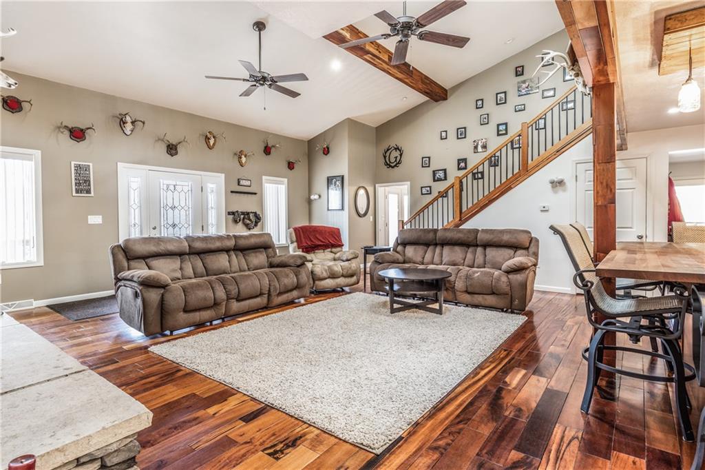 160 Jones Road Butler, PA 16002 - Photo 3 of 25