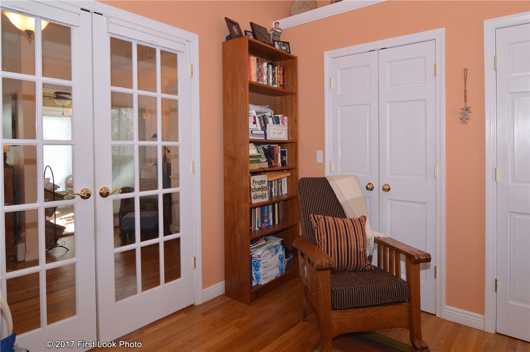 63 West Blue Ridge Road Cranston, RI 02920 - Photo 11 of 40 Gallery Image 11