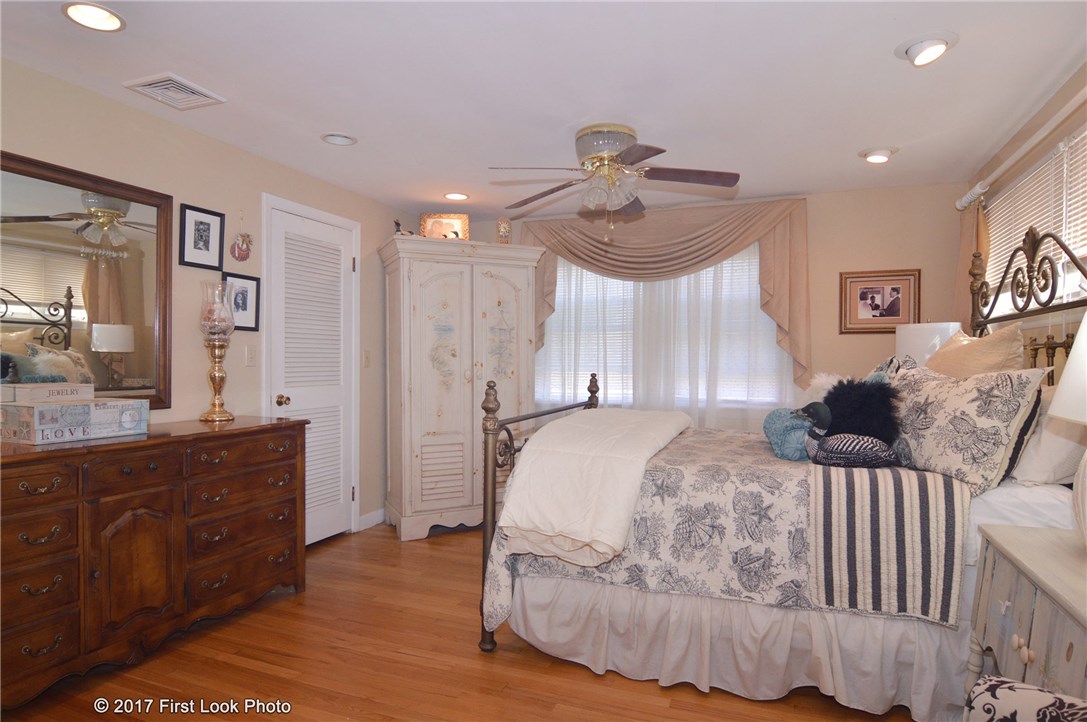 63 West Blue Ridge Road Cranston, RI 02920 - Photo 30 of 40 Gallery Image 30