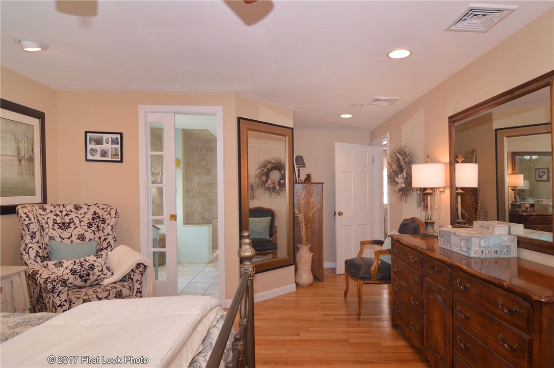 63 West Blue Ridge Road Cranston, RI 02920 - Photo 31 of 40 Gallery Image 31