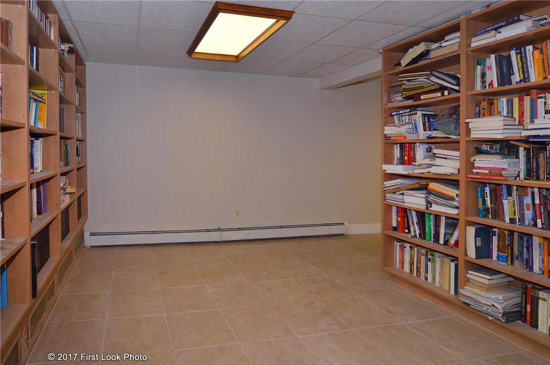 63 West Blue Ridge Road Cranston, RI 02920 - Photo 36 of 40 Gallery Image 36