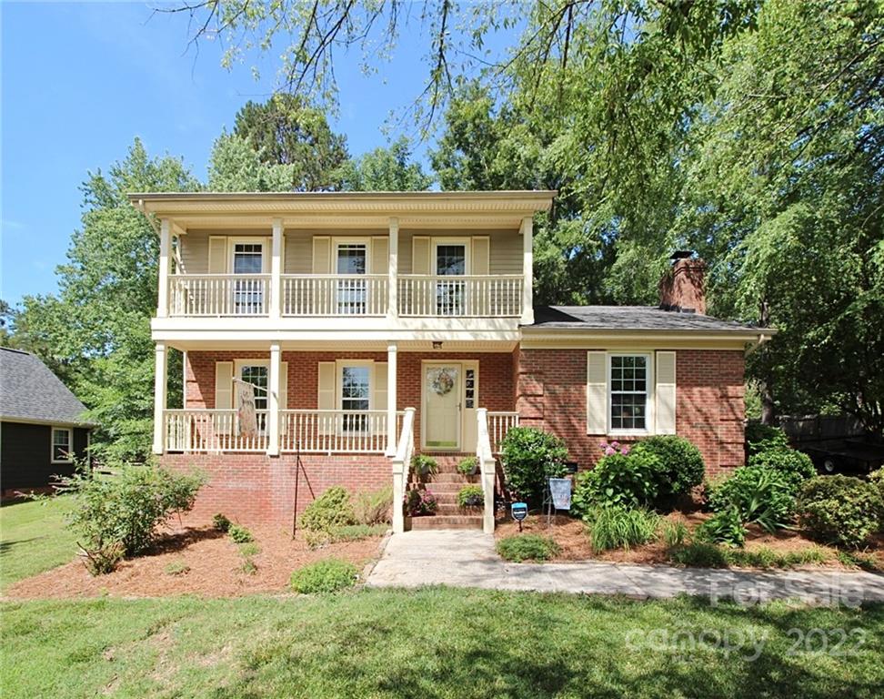 11218 Winding Way Road Charlotte, NC 28226 - Photo 1 of 37 Gallery Image 1