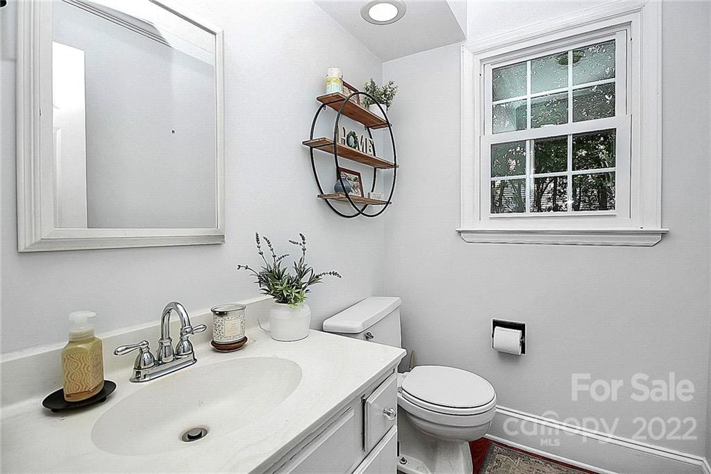 11218 Winding Way Road Charlotte, NC 28226 - Photo 19 of 37 Gallery Image 19