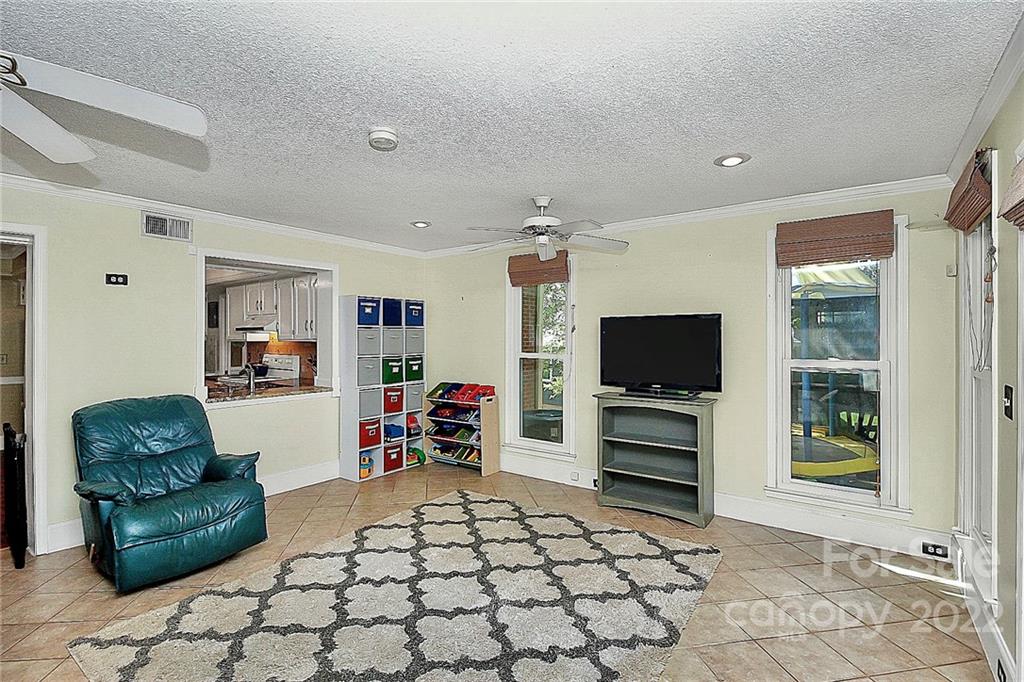 11218 Winding Way Road Charlotte, NC 28226 - Photo 21 of 37 Gallery Image 21