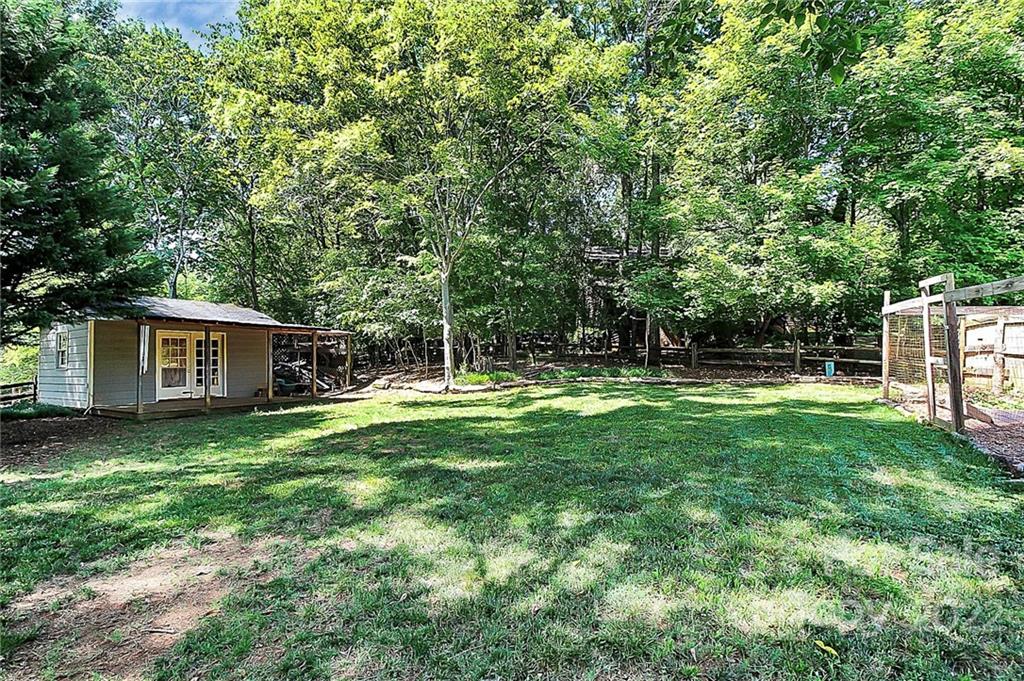 11218 Winding Way Road Charlotte, NC 28226 - Photo 35 of 37 Gallery Image 35