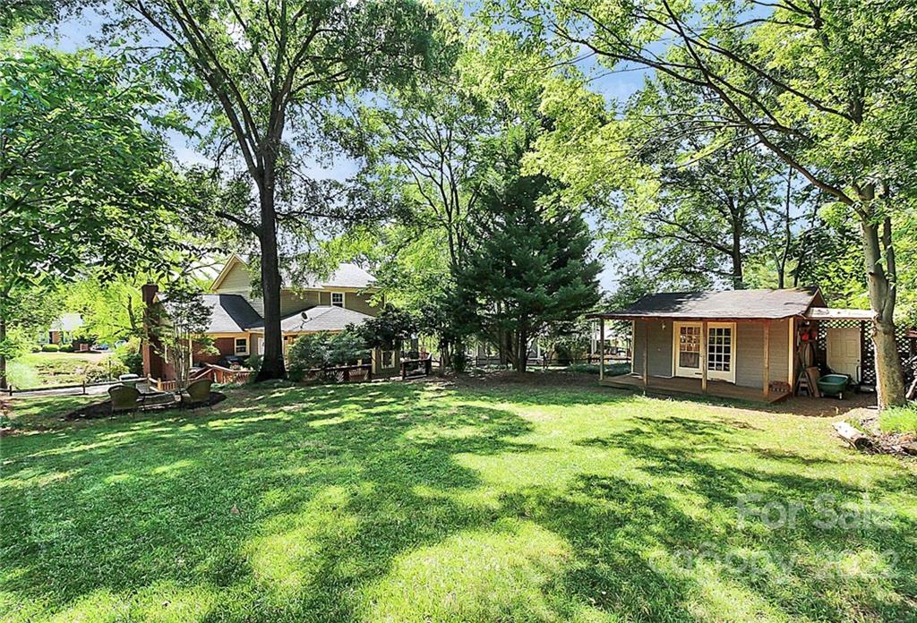 11218 Winding Way Road Charlotte, NC 28226 - Photo 36 of 37 Gallery Image 36