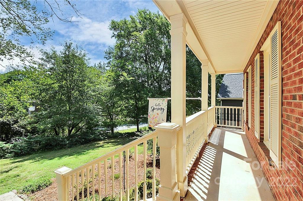 11218 Winding Way Road Charlotte, NC 28226 - Photo 5 of 37 Gallery Image 5