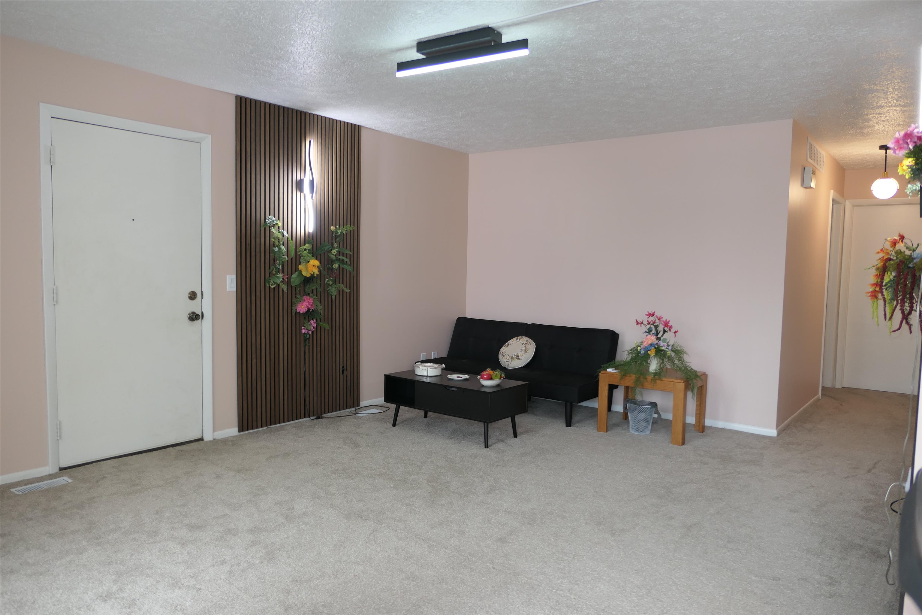 205 East Jolly Road, Unit 6 Lansing, MI 48910 - Photo 6 of 18