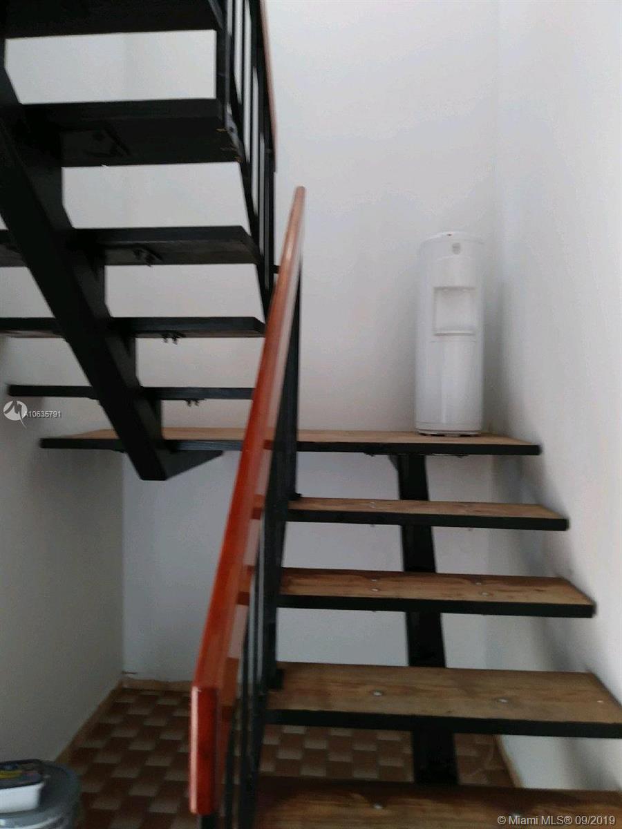 595 East 8th Street Hialeah, FL 33010 - Photo 12 of 33