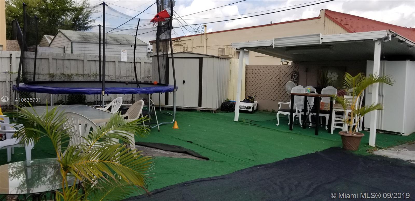 595 East 8th Street Hialeah, FL 33010 - Photo 24 of 33
