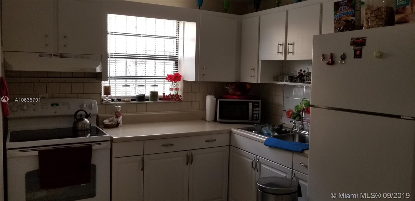 595 East 8th Street Hialeah, FL 33010 - Photo 4 of 33