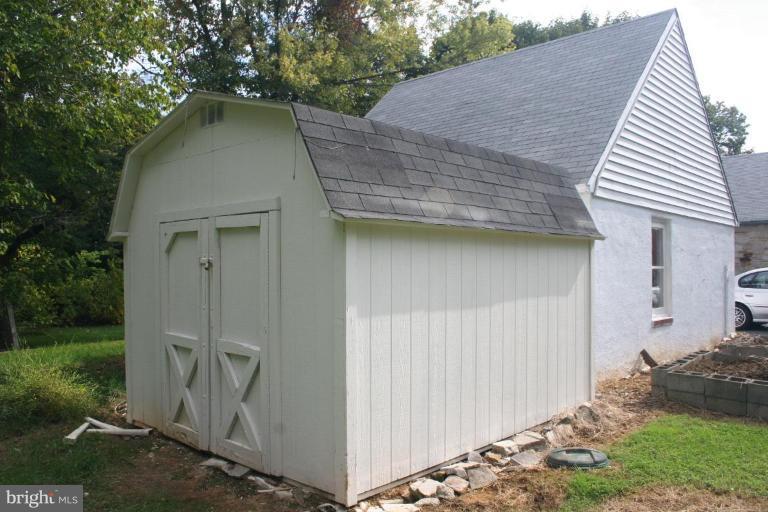 9212 Liberty Road Randallstown, MD 21133 - Photo 18 of 18 Garage 1