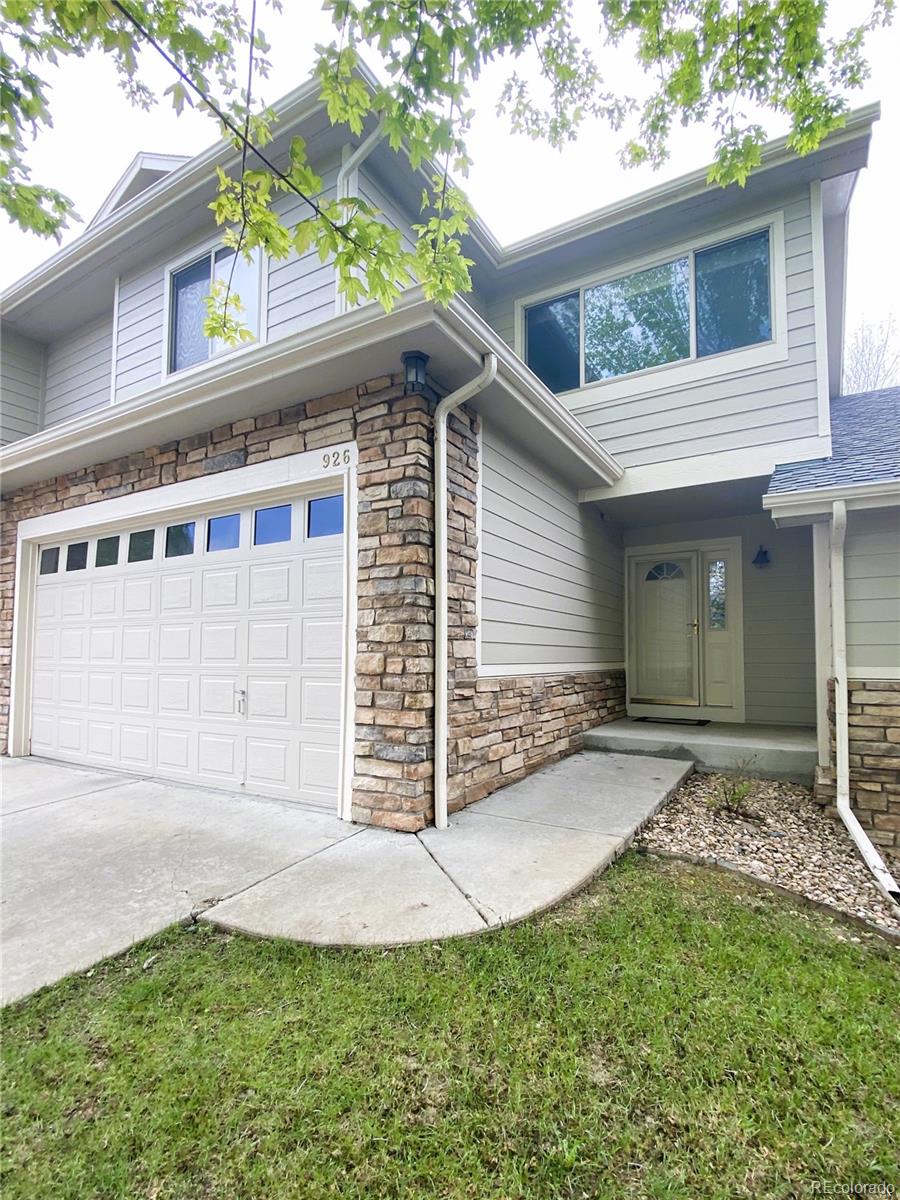 926 Hover Ridge Circle Longmont, CO 80501 - Photo 1 of 40