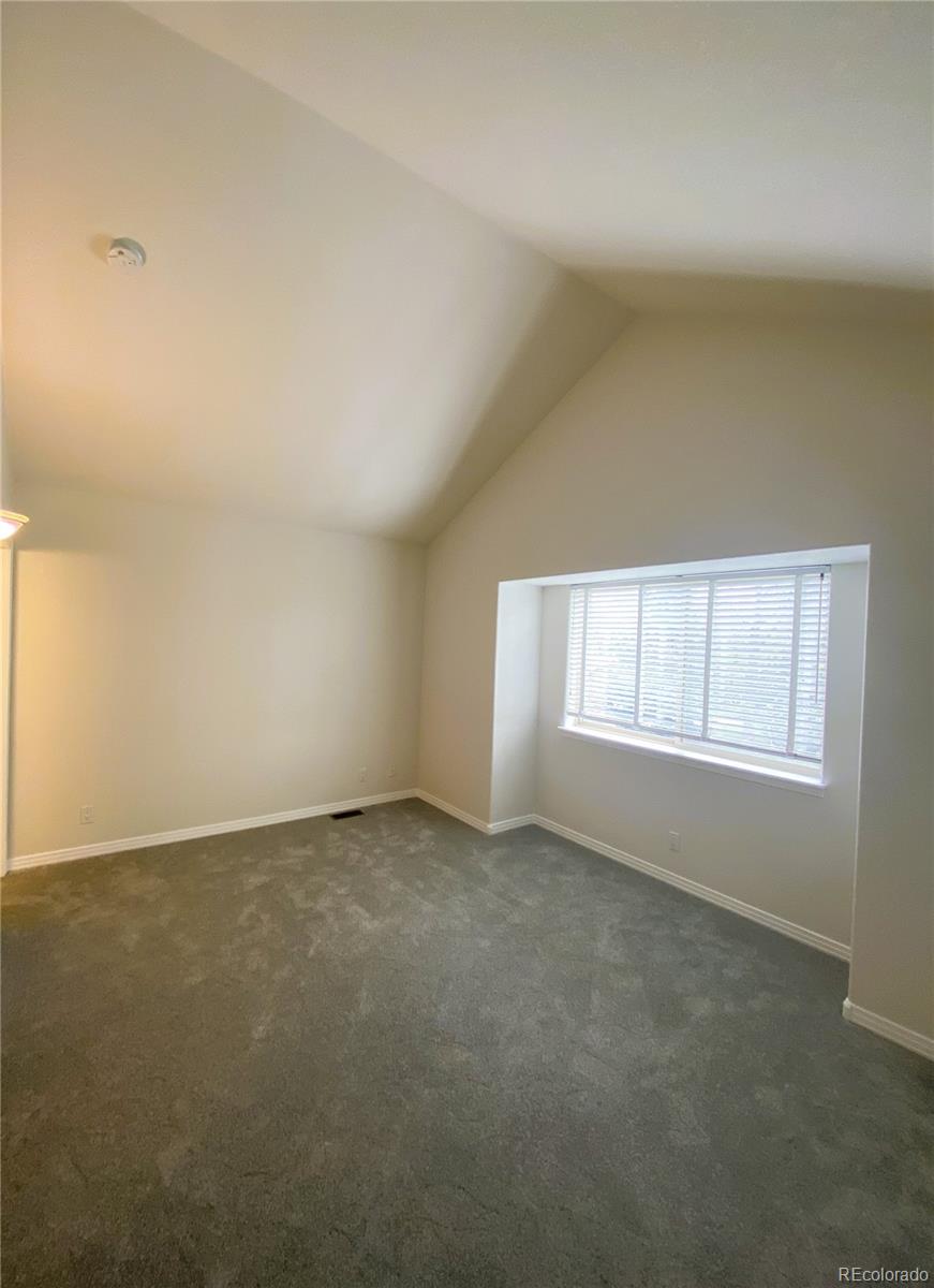926 Hover Ridge Circle Longmont, CO 80501 - Photo 9 of 40