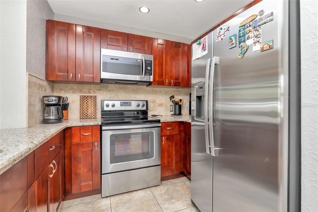 1223 Union Street Clearwater, FL 33755 - Photo 11 of 46