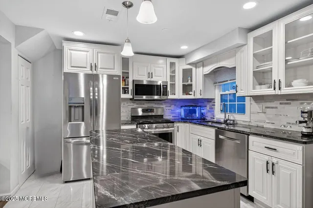 $449,900 | 35 Kennedy Way, Keansburg, NJ 07734