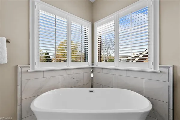 $819,000 | 1010 Keswick Lane, Clemmons, NC 27012