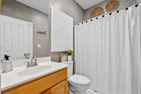 $819,000 | 1010 Keswick Lane, Clemmons, NC 27012