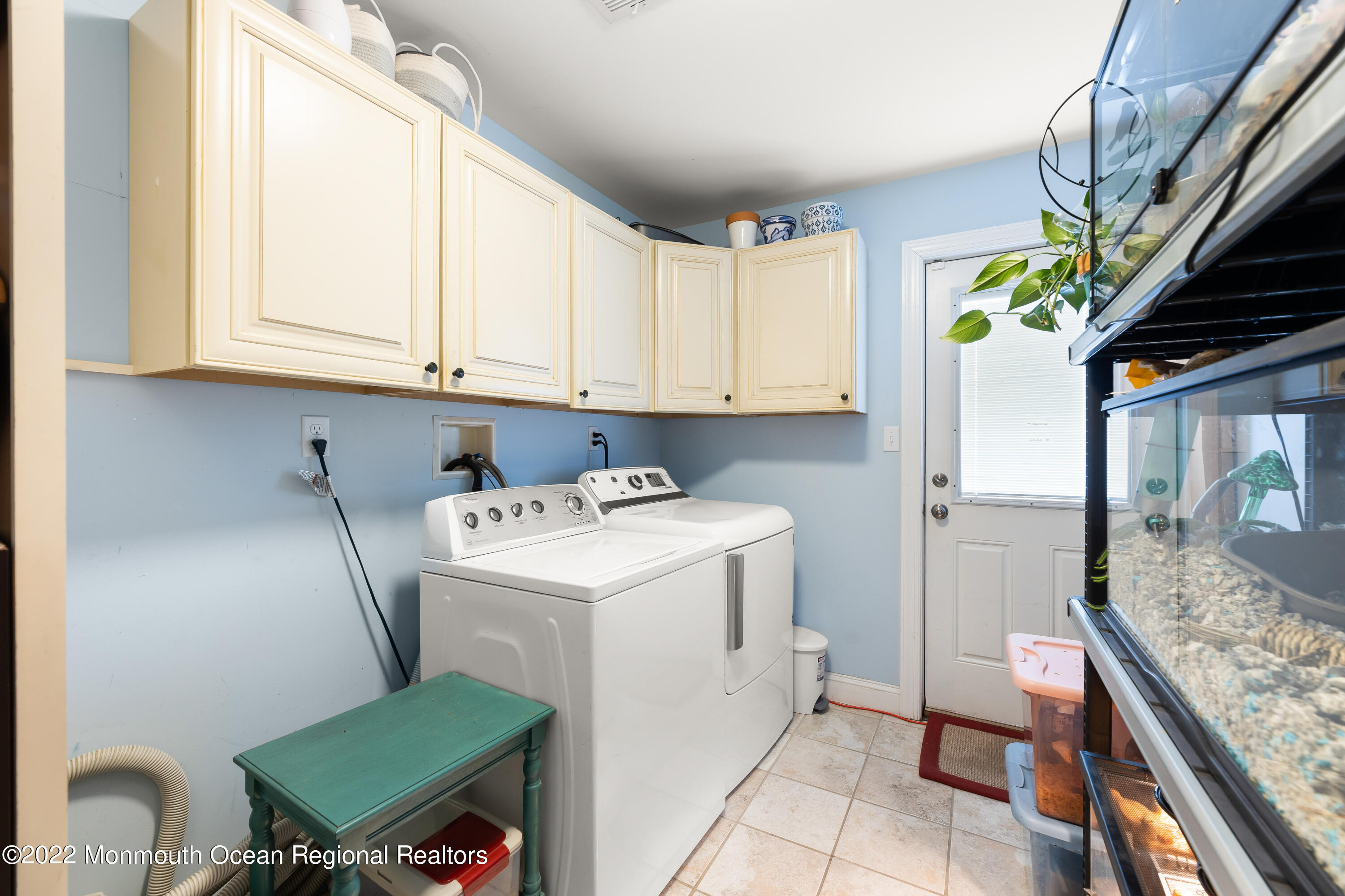 533 George Road Toms River, NJ 08753 - Photo 23 of 27 533GeorgeRd-24