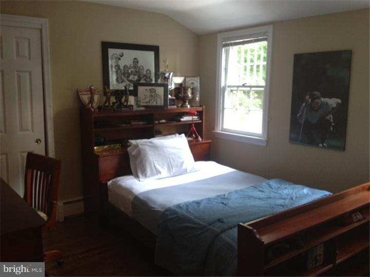 869 Goshen Road Newtown Square, PA 19073 - Photo 15 of 23 Gallery Image 15