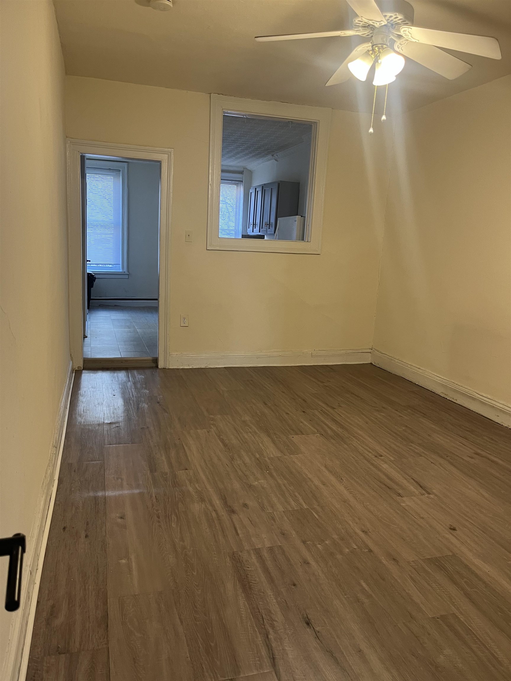 527 Willow Avenue, Unit 4 Hoboken, NJ 07030 - Photo 4 of 9